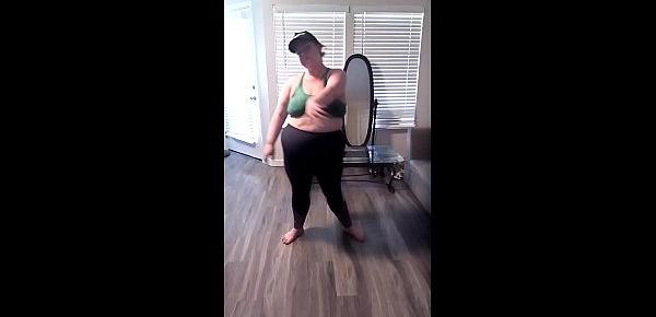  sweaty bbw workout